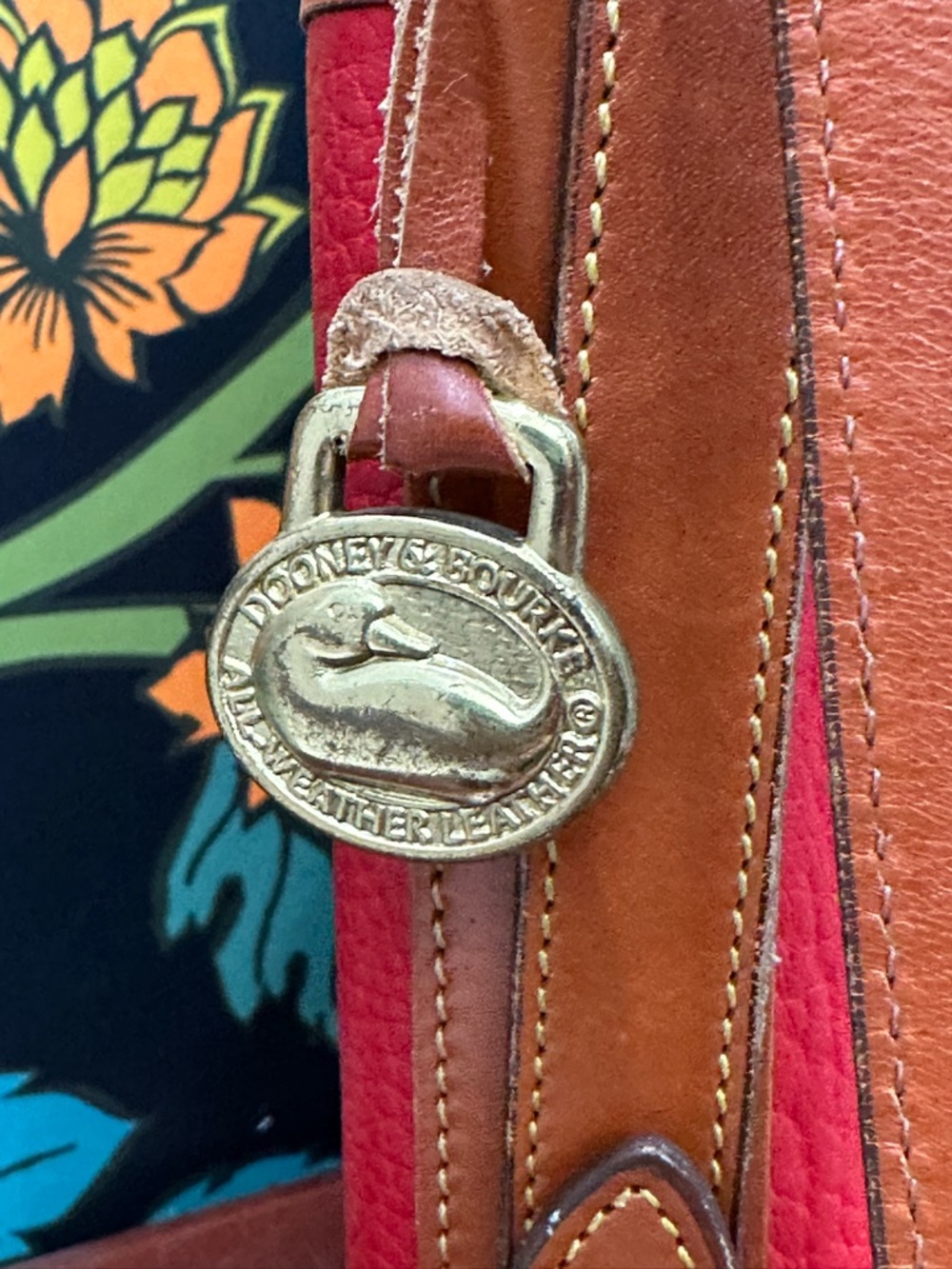 Vintage Dooney Bourke AWL Red Crossbody Bag Duck Logo USA Leather - Picture 6 of 11
